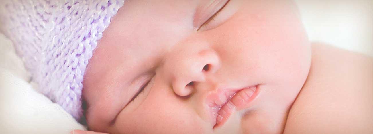 ¿Cómo se relacionan la comida y el sueño del bebé?  ¿Cómo se relacionan la comida y el sueño del bebé?