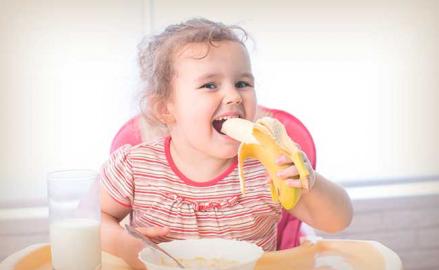 ¿Qué incluye una buena dieta para niños?